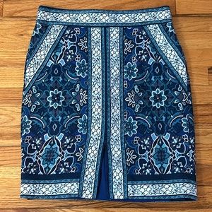 🎤🎉 LOFT Floral Pencil Skirt Sz 10